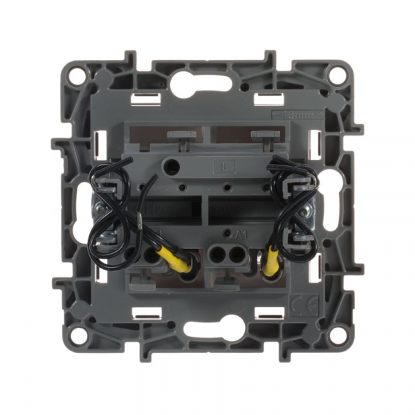 Выключатель 2-кл. СП Etika 10А IP20 250В 10AX с подсветкой/индикацией безвинтов. зажимы механизм бел. IEK 672204 ТехноИмпульс