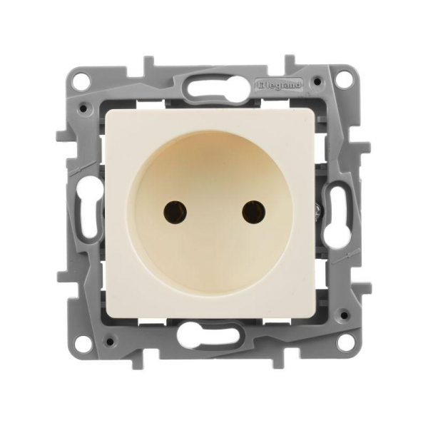 Розетка 1-м СП Etika 16А IP20 250В 2P без заземл. немецк. стандарт винтов. клеммы механизм сл. кость IEK 672320 ТехноИмпульс