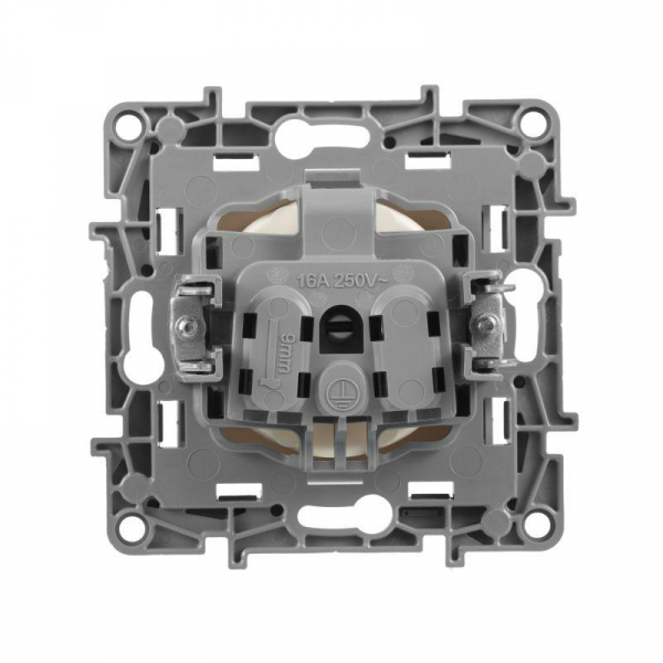 Розетка 1-м СП Etika 16А IP20 250В 2P без заземл. немецк. стандарт винтов. клеммы механизм сл. кость Leg 672320 ТехноИмпульс