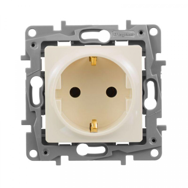 Розетка 1-м СП Etika 16А IP20 250В 2P+E с заземл. немецк. стандарт винтов. клеммы механизм сл. кость IEK 672321 ТехноИмпульс