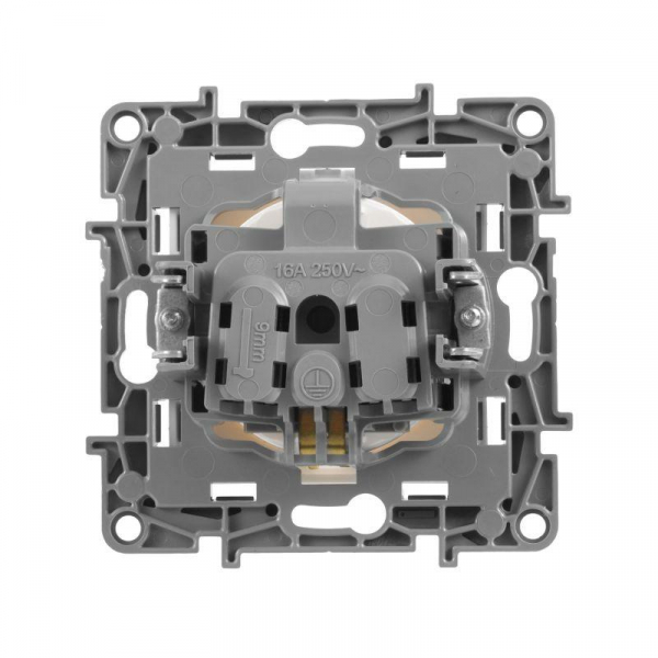 Розетка 1-м СП Etika 16А IP31 250В 2P+E с заземл. защ. шторки немецк. стандарт винтов. клеммы механизм бел. IEK 672222 ТехноИмпульс