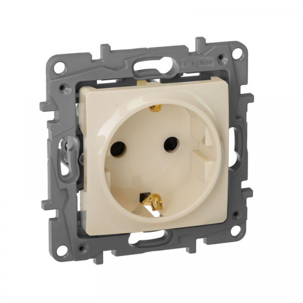 Розетка 1-м СП Etika 16А IP31 250В 2P+E с заземл. защ. шторки немецк. стандарт винтов. клеммы механизм сл. кость IEK 672322 ТехноИмпульс