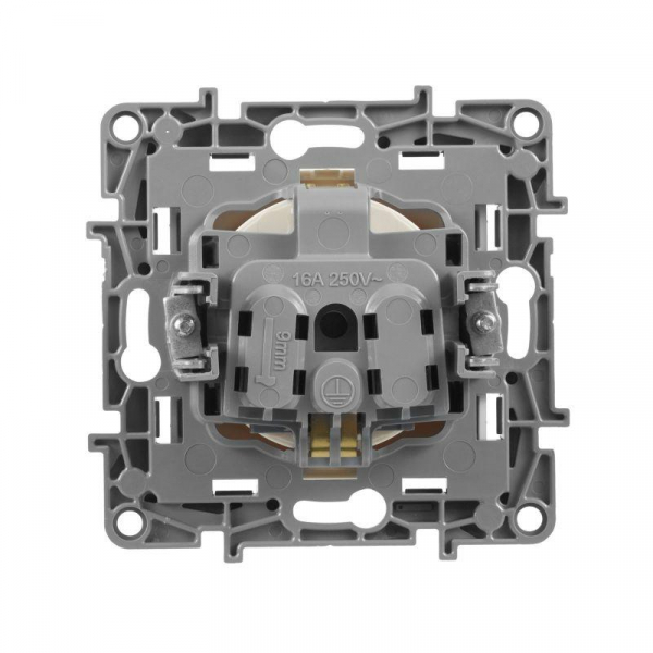 Розетка 1-м СП Etika 16А IP31 250В 2P+E с заземл. защ. шторки немецк. стандарт винтов. клеммы механизм сл. кость IEK 672322 ТехноИмпульс