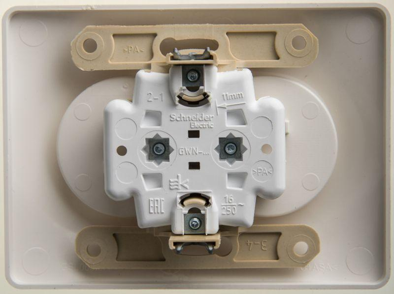 Розетка 2-м СП Glossa 16А IP20 250В без заземл. в сборе перламутр. SE GSL000620 ТехноИмпульс