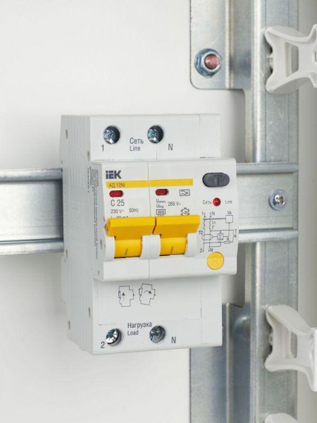 Выключатель автоматический дифференциального тока 2п C 25А 30мА тип A 4.5кА АД-12М KARAT IEK MAD12-2-025-C-030 ТехноИмпульс