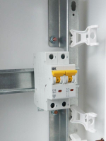 Выключатель автоматический модульный 2п C 10А 6кА ВА47-60M KARAT IEK MVA31-2-010-C ТехноИмпульс