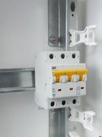 Выключатель автоматический модульный 3п C 6А 6кА ВА47-60M KARAT IEK MVA31-3-006-C ТехноИмпульс