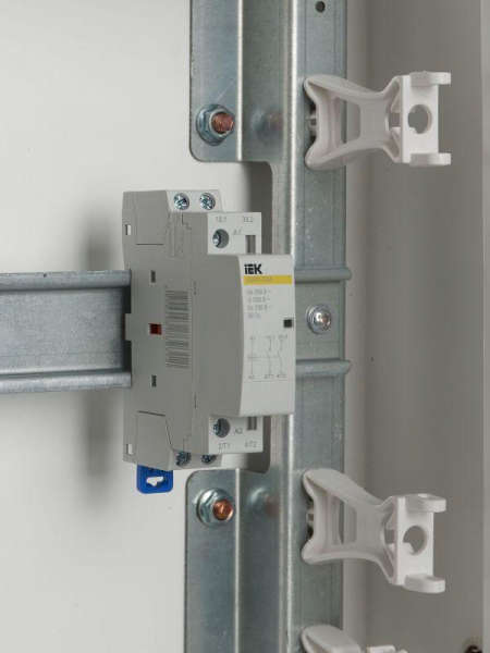 Контактор модульный КМ20-20М AC KARAT IEK MKK11-20-20 ТехноИмпульс