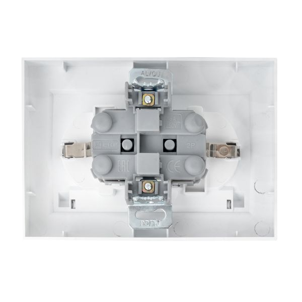 Розетка 2-м СП Минск 16А IP44 с заземл. защ. шторки с крышкой бел. EKF ERR16-129-200-44 ТехноИмпульс