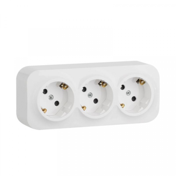 Розетка 3-м ОП Quteo 16А IP20 250В 3х2P+E с заземл. защ. шторки бел. IEK 782238 ТехноИмпульс
