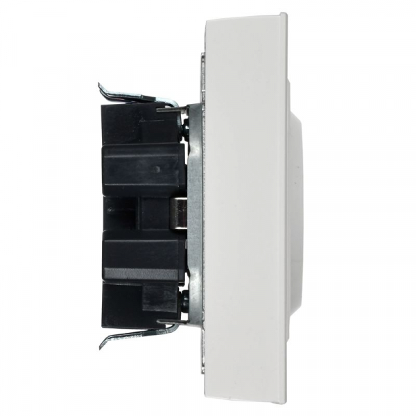 Розетка 2-м СП BRITE РСш12-3-БрБ 16А в сборе с заземл. защ. шторки бел. IEK BR-R24-16-K01-F ТехноИмпульс