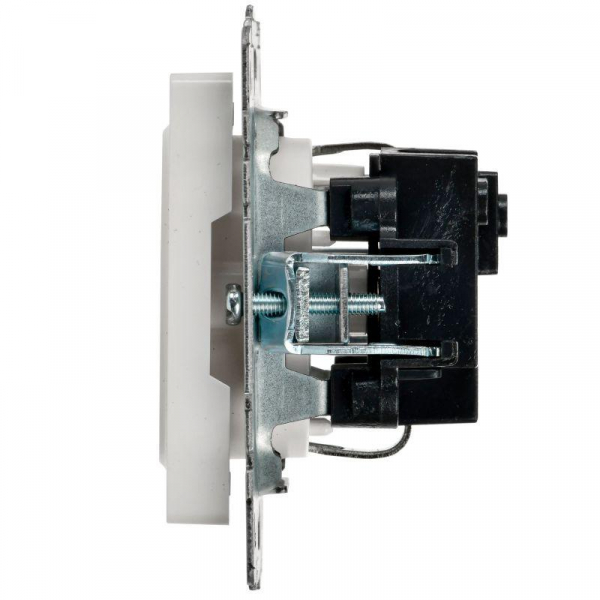 Розетка BRITE РС14-1-0-БрБ 16А с заземл. защ. шторки механизм бел. IEK BR-R14-16-K01 ТехноИмпульс