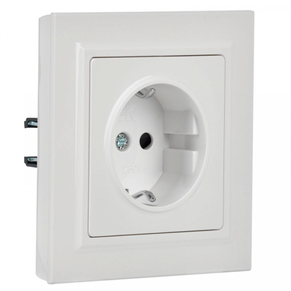 Розетка BRITE РСР14-1-0-БрБ 16А в сборе с заземл. защ. шторки бел. IEK BR-R14-16-K01-F ТехноИмпульс