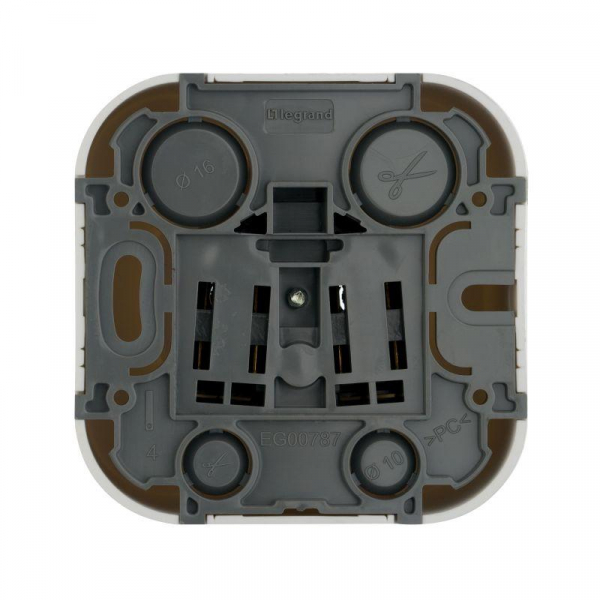 Розетка 1-м ОП Quteo 16А IP20 2P без заземл. без защ. шторок бел. IEK 782210 ТехноИмпульс