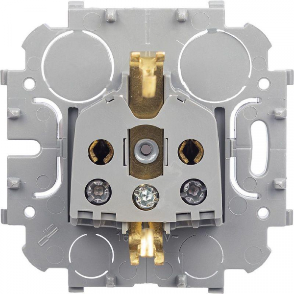 Розетка 1-м ОП Quteo 16А IP20 2P+E с заземл. без защ. шторок бел. IEK 782211 ТехноИмпульс