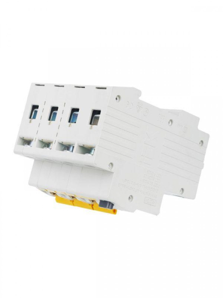 Выключатель автоматический дифференциального тока 4п (3P+N) C 32А 100мА тип A 6кА АВДТ-34 KARAT IEK MAD22-6-032-C-100 ТехноИмпульс