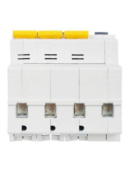 Выключатель автоматический дифференциального тока 4п (3P+N) C 32А 100мА тип A 6кА АВДТ-34 KARAT IEK MAD22-6-032-C-100 ТехноИмпульс