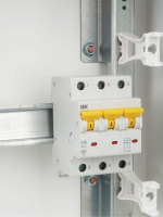 Выключатель автоматический модульный 3п C 40А 6кА ВА47-60M KARAT IEK MVA31-3-040-C ТехноИмпульс