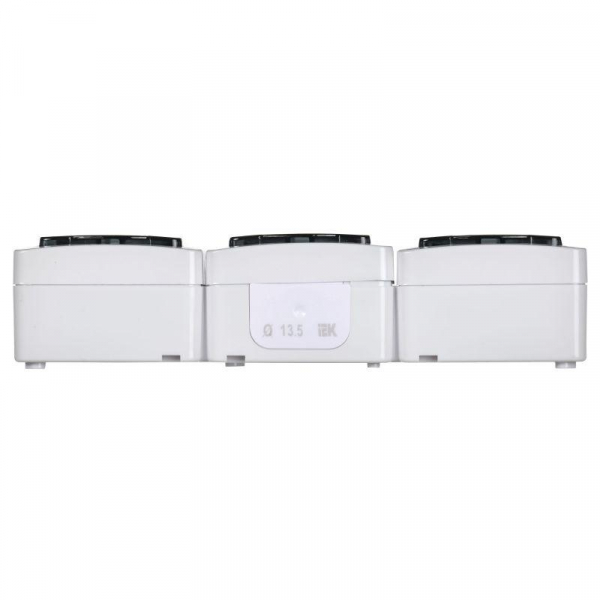 Розетка 3-м ОП Гермес Plus РСб23-3-ГПБд 16А IP54 с заземл. с дым. крышкой бел. IEK ERMP32-K03-16-54-EC ТехноИмпульс