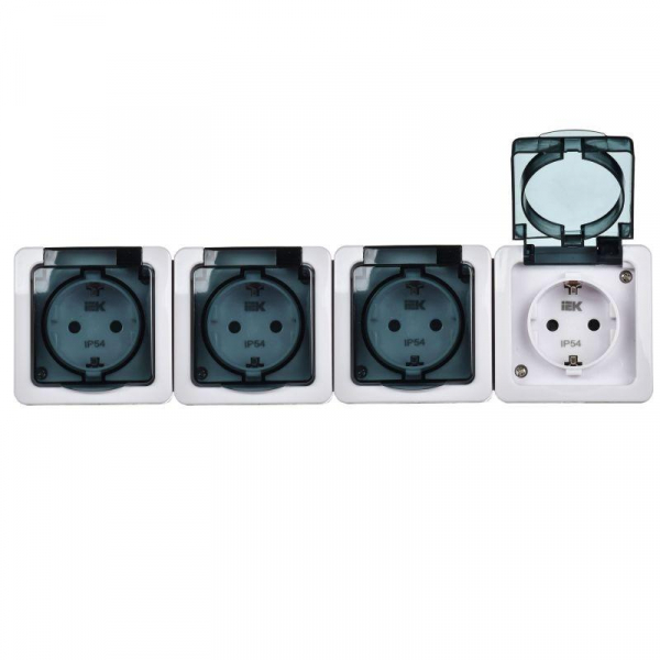 Розетка 4-м ОП Гермес Plus РСб24-3-ГПБд 16А IP54 с заземл. с дым. крышкой бел. IEK ERMP42-K03-16-54-EC ТехноИмпульс