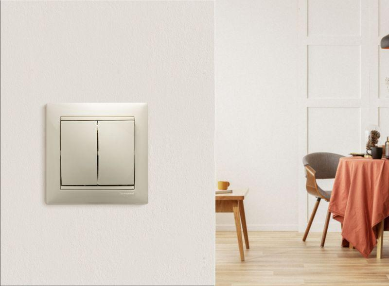 Выключатель 2-кл. СП Valena 10А IP31 250В механизм сл. кость IEK 774305 ТехноИмпульс