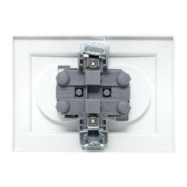 Розетка 2-м СП Минск 10А IP20 без заземл. защ. шторки бел. Basic EKF ERR10-102-100 ТехноИмпульс
