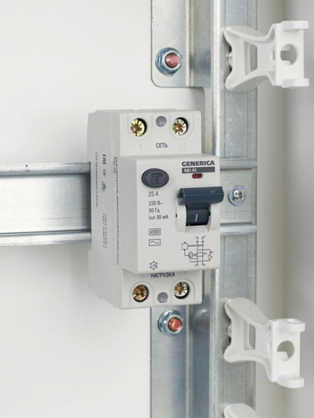 Выключатель дифференциального тока (УЗО) 2п 25А 30мА тип AC ВД1-63 GENERICA MDV15-2-025-030 ТехноИмпульс