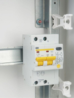 Выключатель автоматический дифференциального тока 2п C 25А 100мА тип AC 4.5кА АД-12 KARAT IEK MAD10-2-025-C-100 ТехноИмпульс