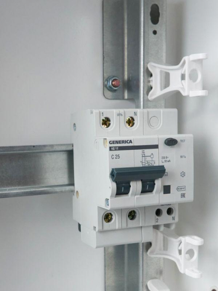 Выключатель автоматический дифференциального тока 2п 25А 30мА АД12 GENERICA MAD15-2-025-C-030 ТехноИмпульс