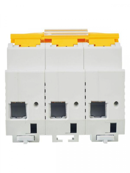 Выключатель автоматический модульный 3п C 32А 10кА ВА47-100 KARAT IEK MVA40-3-032-C ТехноИмпульс