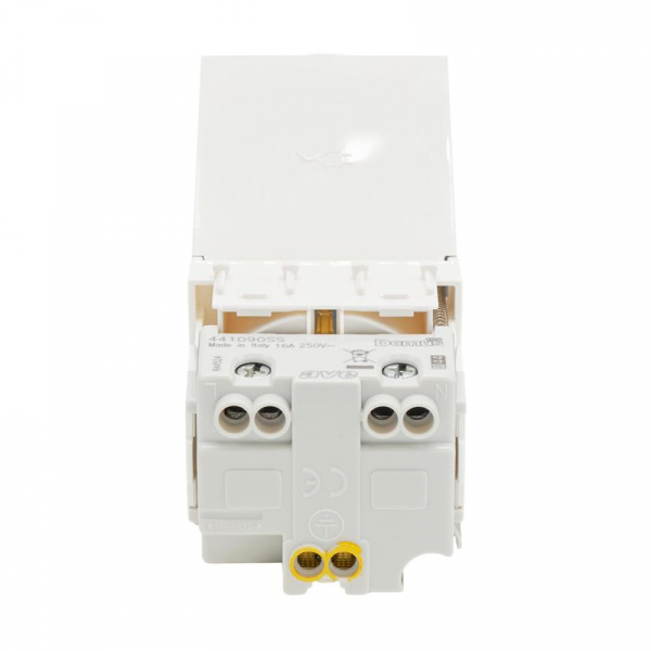 Розетка 1-м 2мод. Avanti "Белое облако" 16А IP41 2P+E защ. шторки с крышкой бел. DKC 4400012 ТехноИмпульс