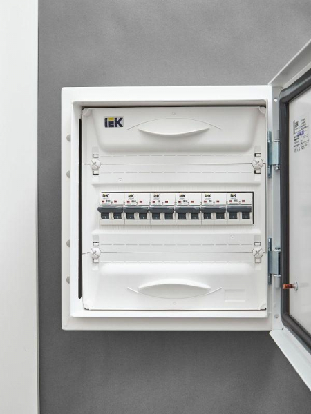 Выключатель автоматический модульный 2п C 6А M06N ARMAT IEK AR-M06N-2-C006 ТехноИмпульс