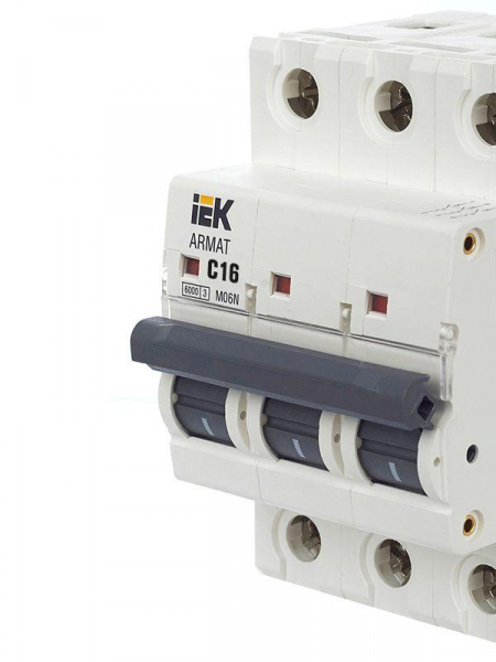 Выключатель автоматический модульный 3п C 16А M06N ARMAT IEK AR-M06N-3-C016 ТехноИмпульс