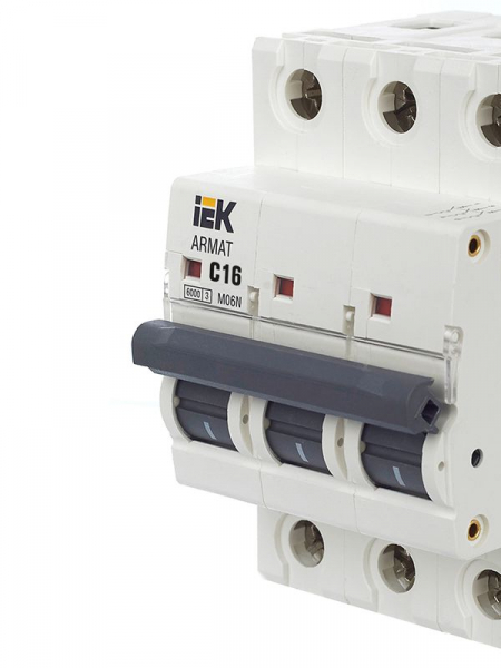 Выключатель автоматический модульный 3п C 16А M06N ARMAT IEK AR-M06N-3-C016 ТехноИмпульс
