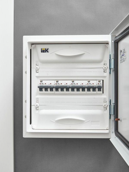 Выключатель автоматический модульный 3п C 20А M06N ARMAT IEK AR-M06N-3-C020 ТехноИмпульс