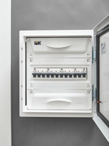 Выключатель автоматический модульный 3п C 40А M06N ARMAT IEK AR-M06N-3-C040 ТехноИмпульс